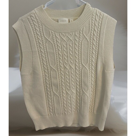 Cyrus Ivory Cable Knit Sleeveless Sweater Vest Large Classic Pullover Preppy - Picture 2 of 8